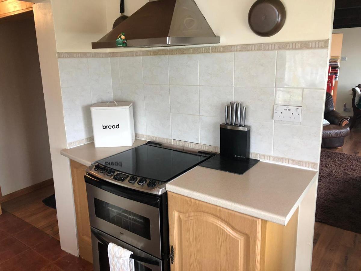 Mona Villa Holiday Home Caulderton 外观 照片